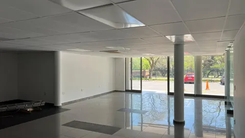 WhatsApp Image 2025-11-13 at 13.38.41 (1).